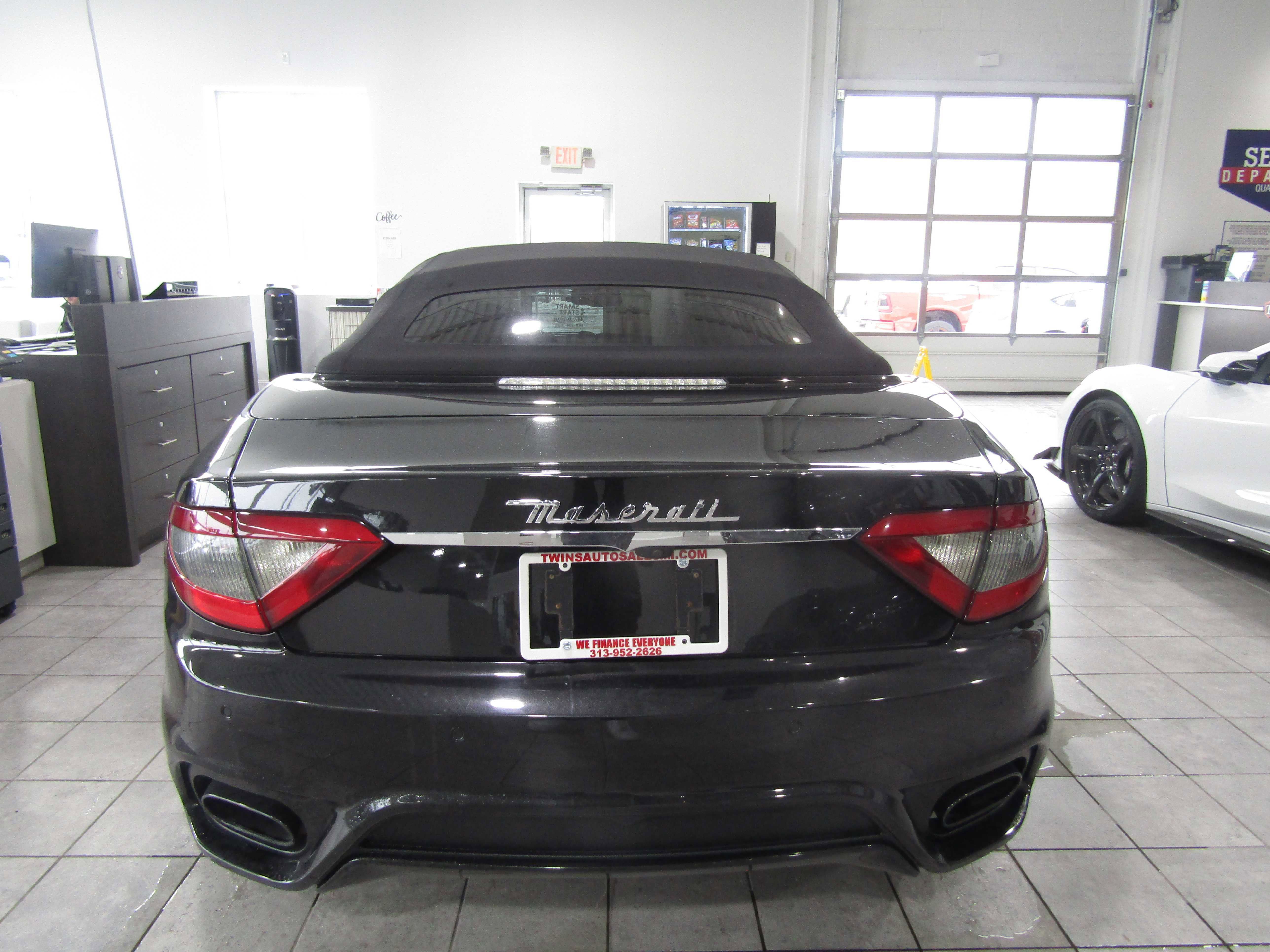 Used 2018 Maserati GranTurismo Sport image 4