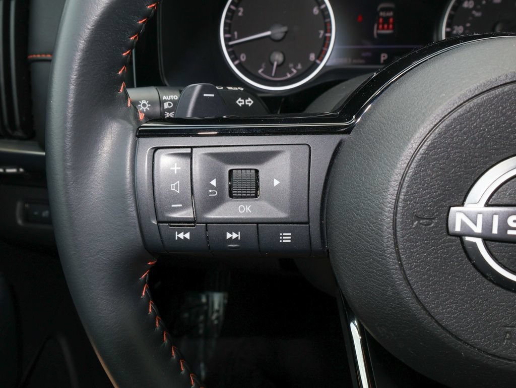 Used 2023 Nissan Pathfinder Rock Creek AWD/4WD image 22