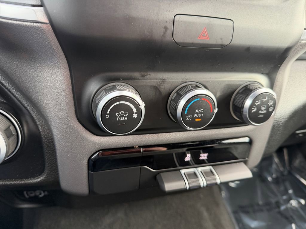 Used 2022 RAM 1500 Big Horn image 19