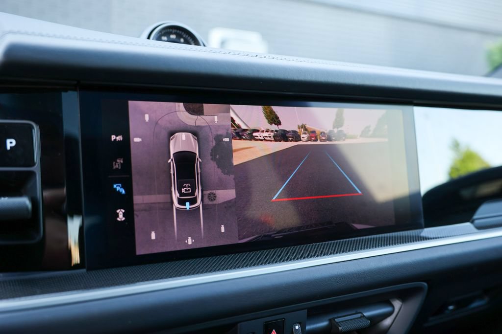 Certified 2026 Porsche Cayenne S AWD/4WD image 32