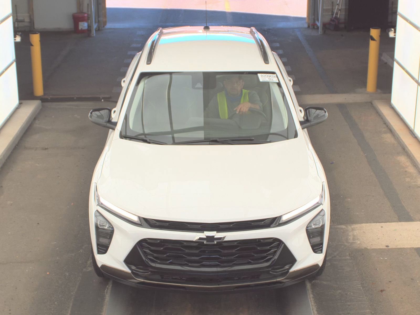 Used 2025 Chevrolet Trax ACTIV w/ Driver Confidence Package FWD image 2