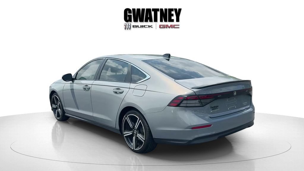 Used 2024 Honda Accord Sport image 7
