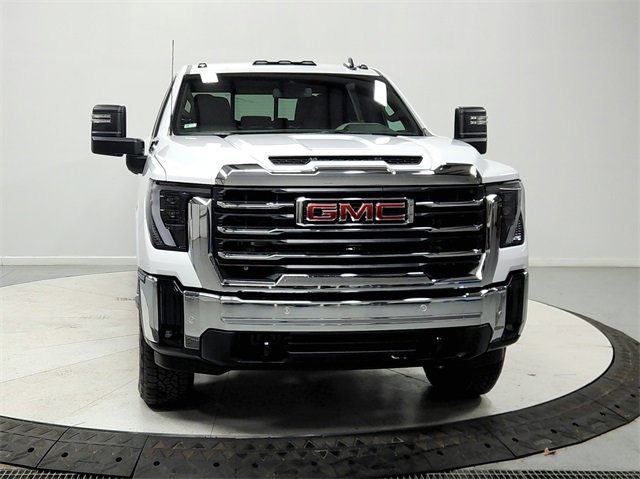 New 2026 GMC Sierra 2500 SLE w/ Preferred Package image 2