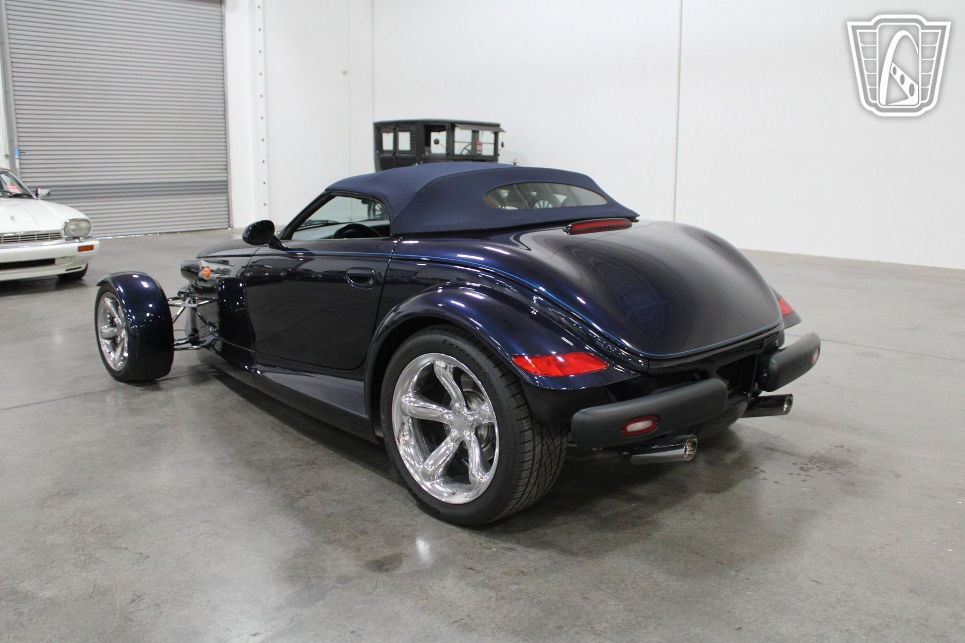 Used 2001 Chrysler Prowler image 39