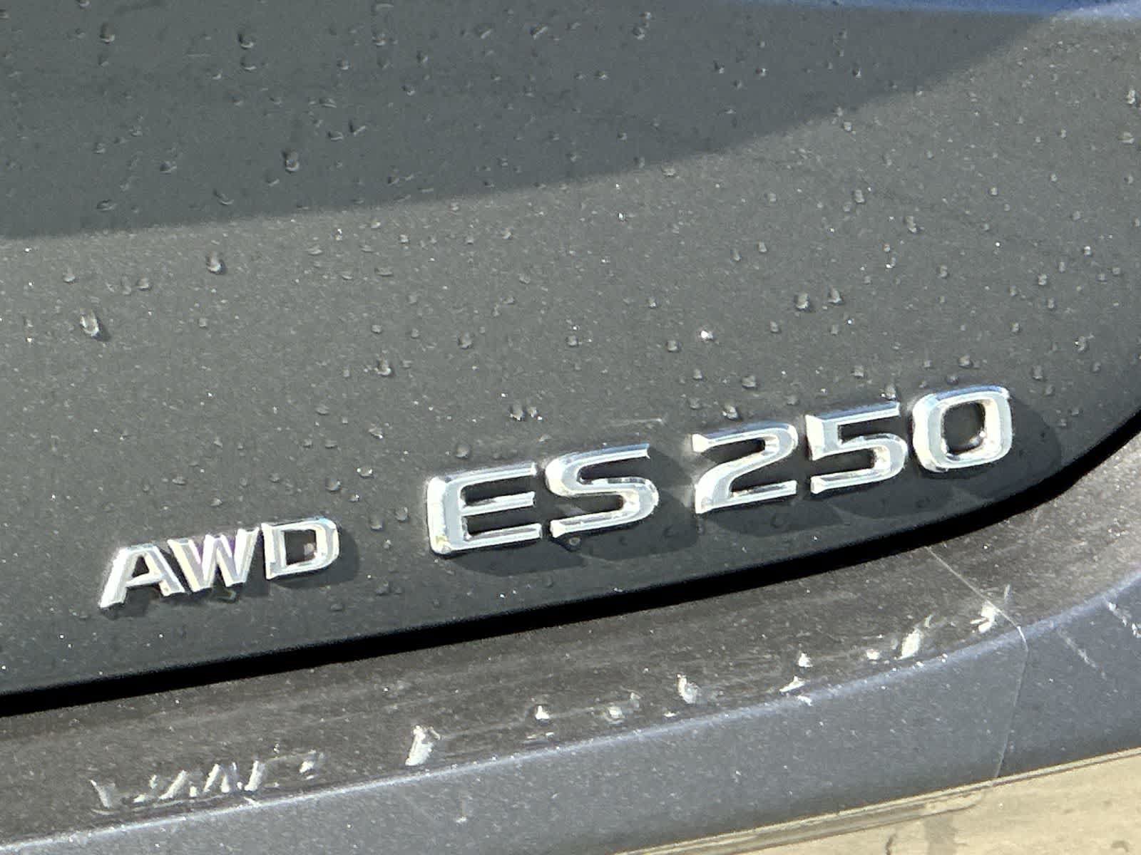 Used 2023 Lexus ES 250 w/ Premium Package AWD/4WD image 14