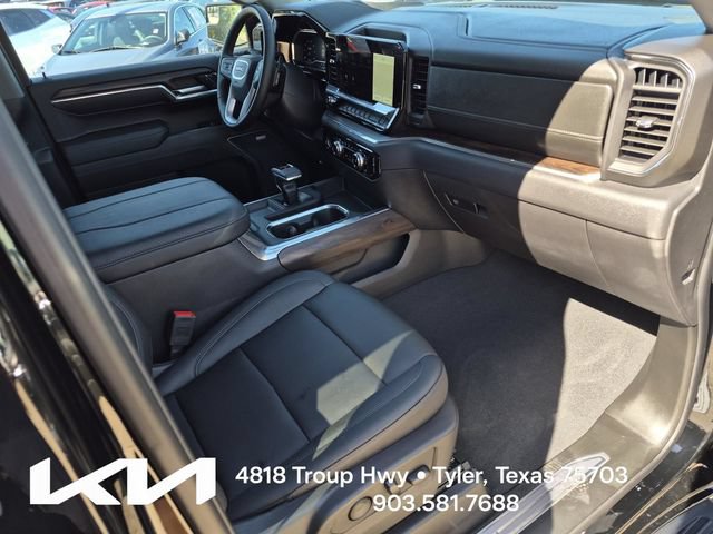 Used 2024 GMC Sierra 1500 SLT AWD/4WD image 12