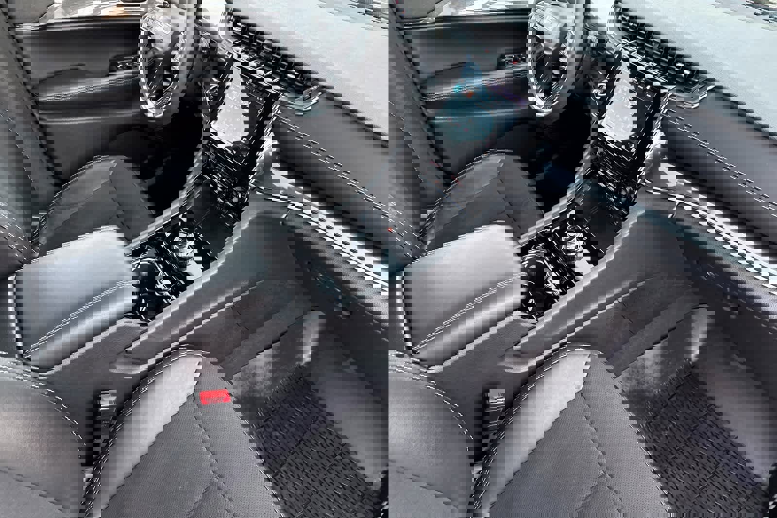 Used 2023 Jeep Grand Cherokee Altitude image 17