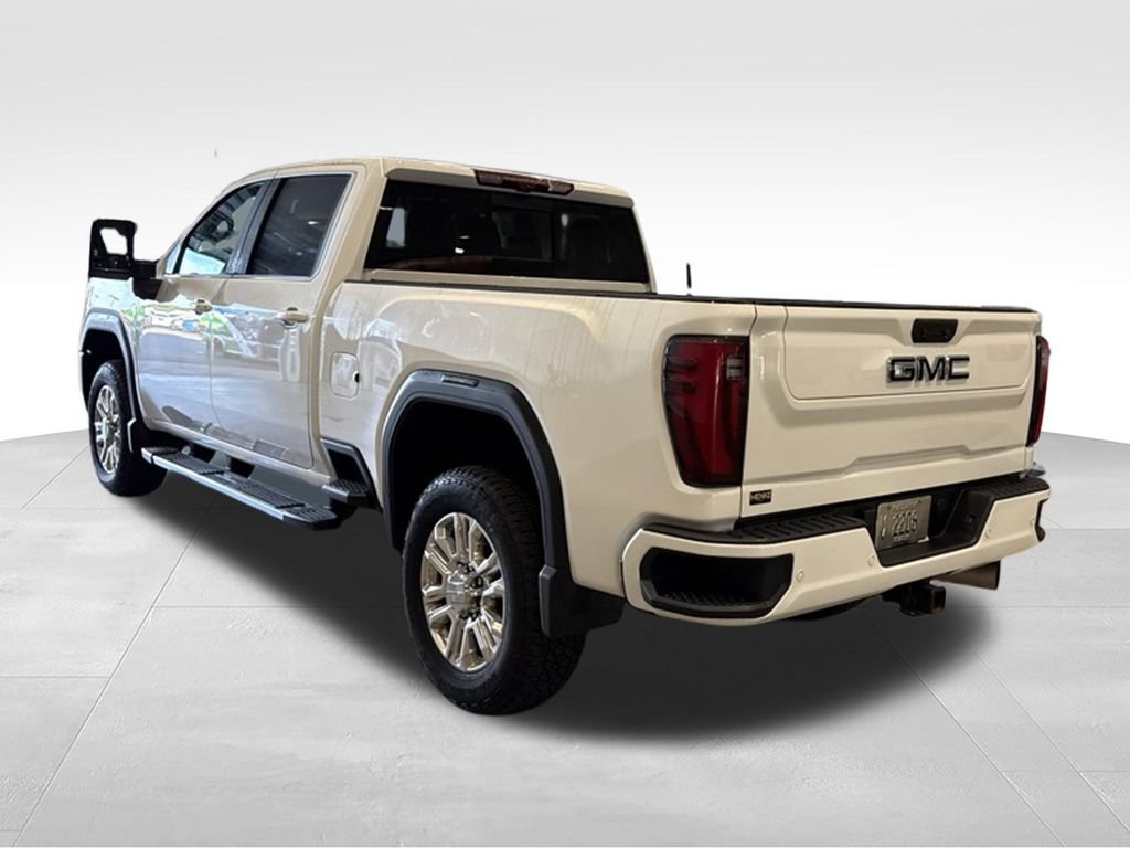 Used 2024 GMC Sierra 3500 Denali w/ Denali Reserve Package AWD/4WD image 5