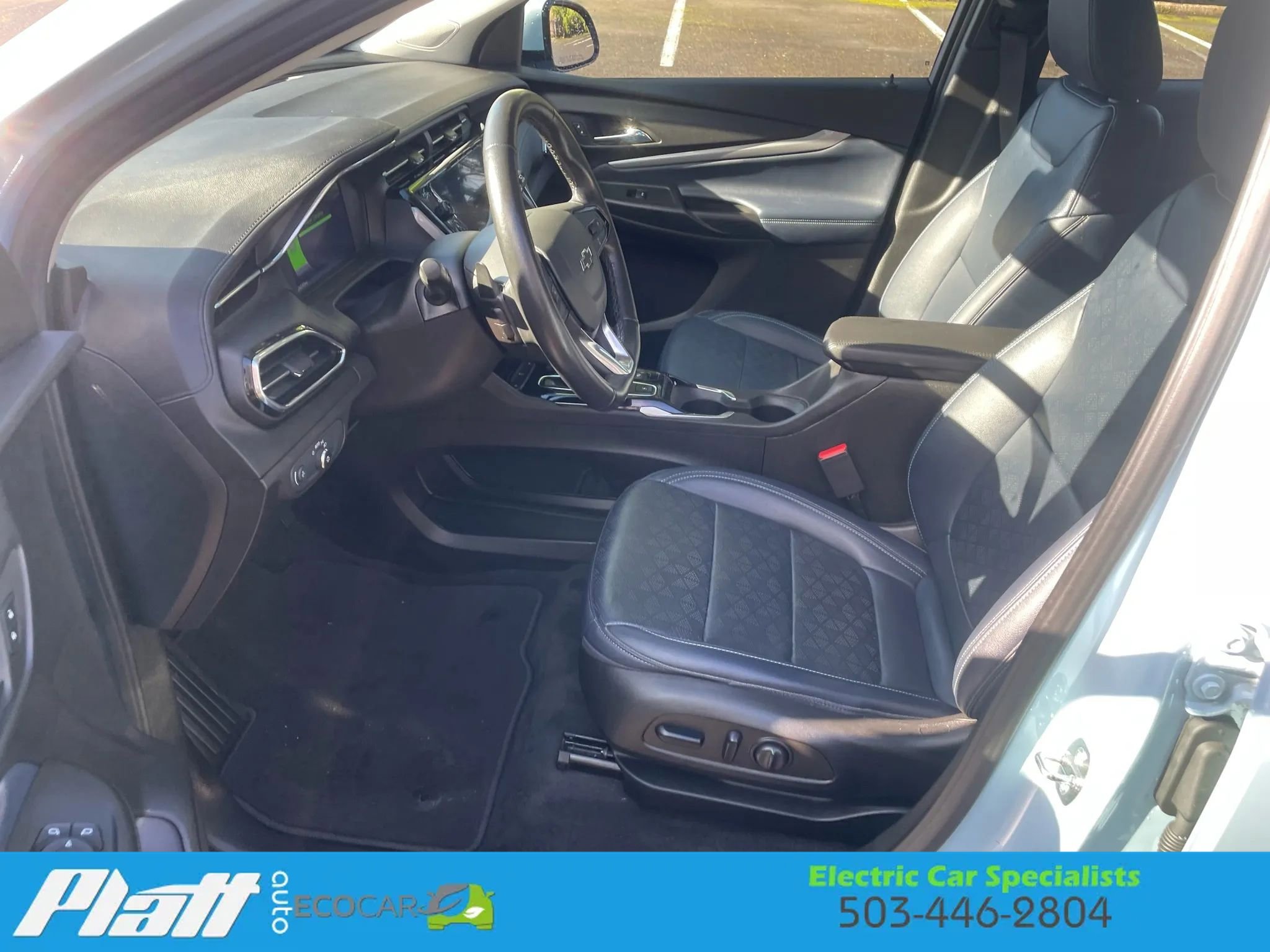 Used 2022 Chevrolet Bolt EUV LT w/ Convenience Package image 23