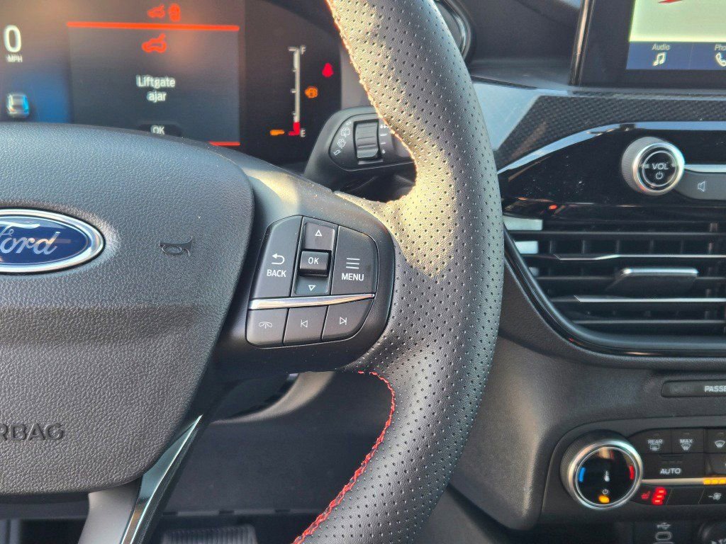 New 2026 Ford Escape ST-Line w/ Cold Weather Package image 29