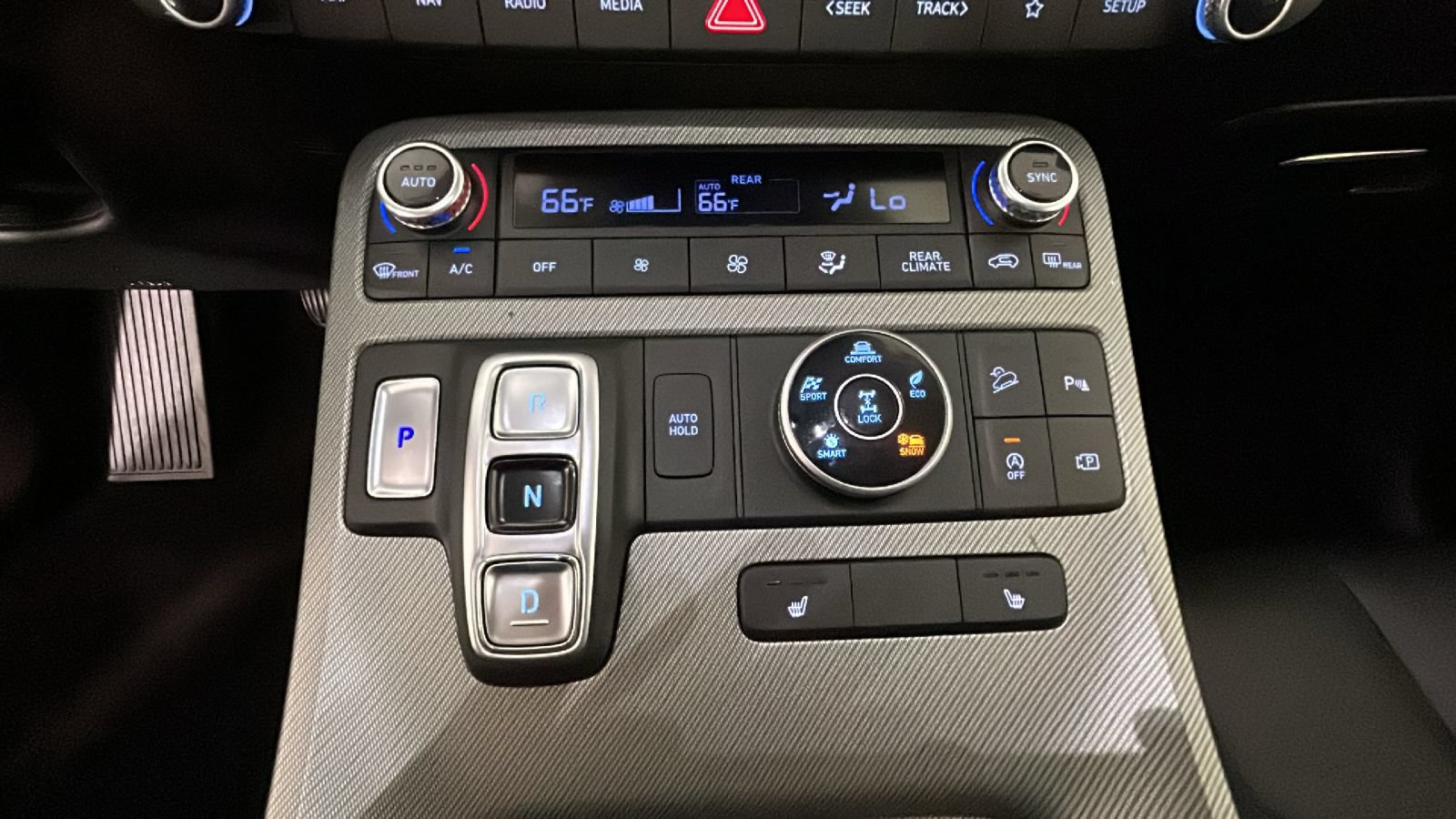 Used 2024 Hyundai Palisade SEL AWD/4WD image 25