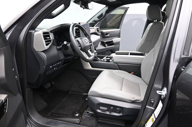 Used 2025 Toyota Tundra Limited RWD image 16