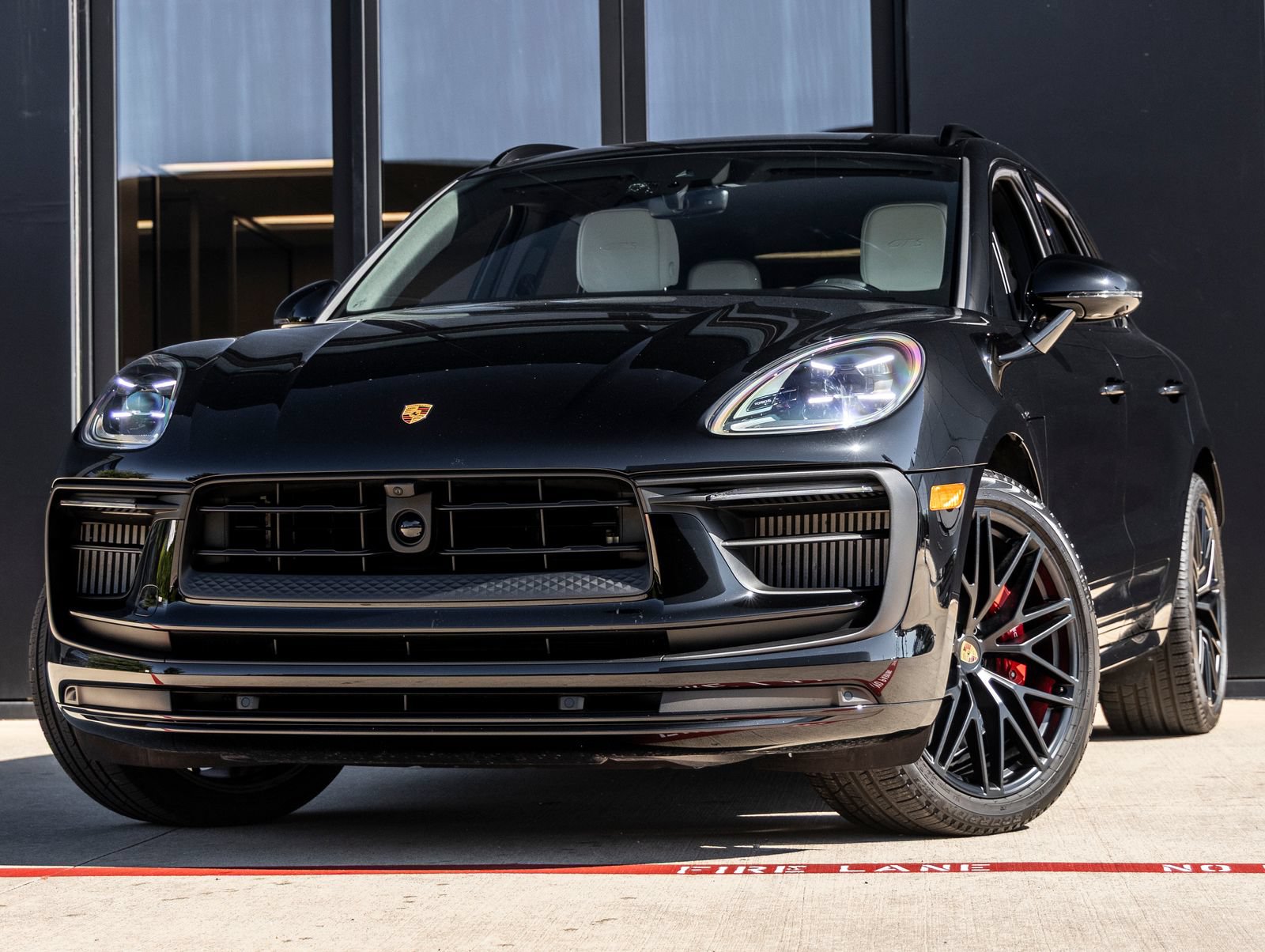 Certified 2025 Porsche Macan GTS