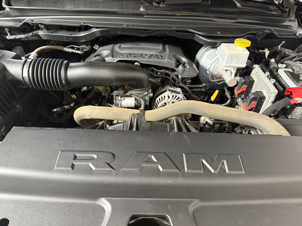 Used 2020 RAM 1500 Limited image 10