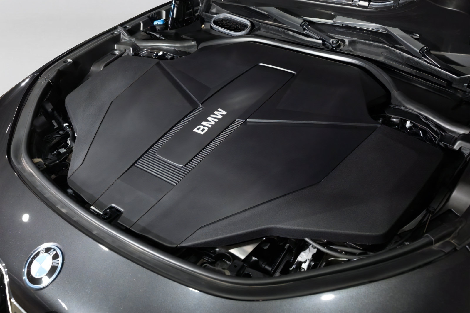 Used 2025 BMW i7 xDrive60 AWD/4WD image 40