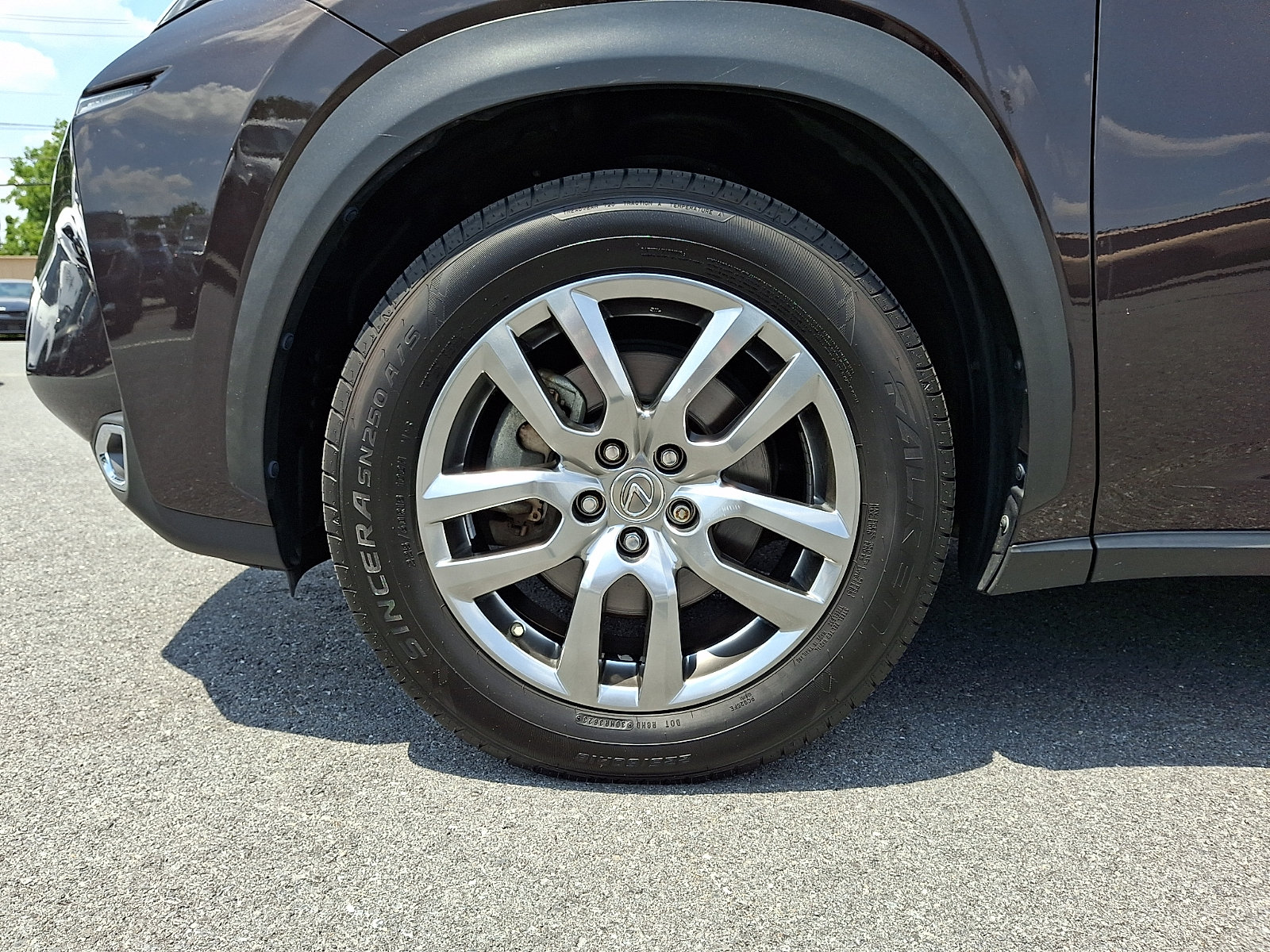 Used 2015 Lexus NX 300h AWD w/ Luxury Package image 9