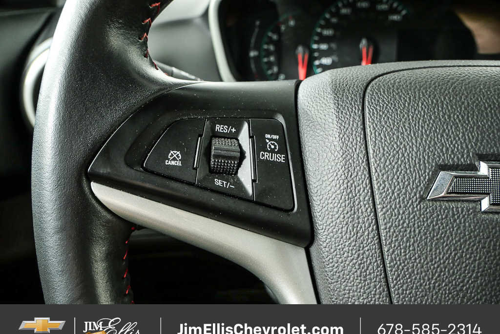 Used 2020 Chevrolet Sonic LT w/ Convenience Package FWD image 10