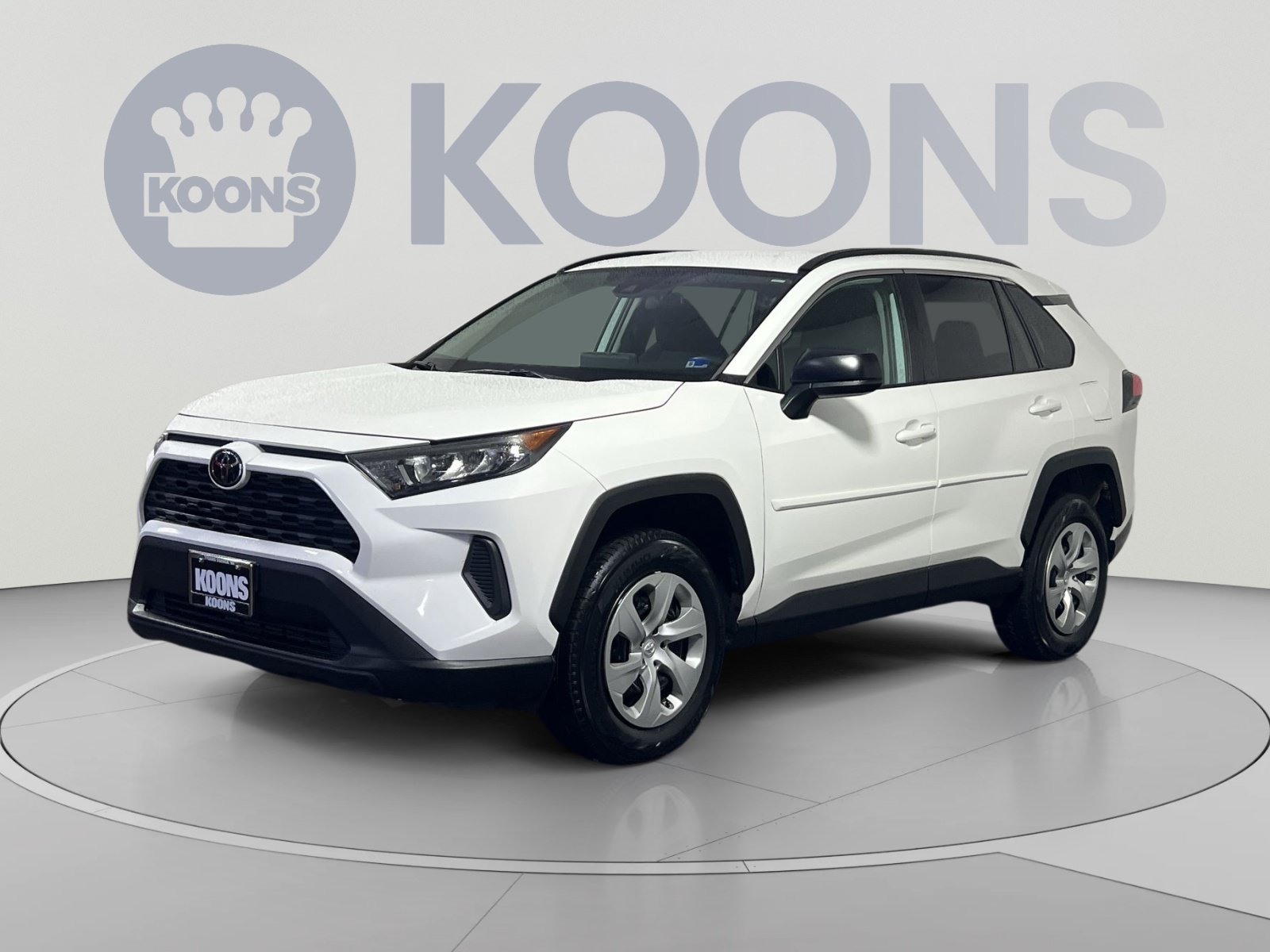 Used 2021 Toyota RAV4 LE AWD/4WD image 1