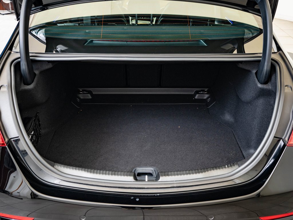 Certified 2025 Mercedes-Benz C 300 4MATIC Sedan image 18