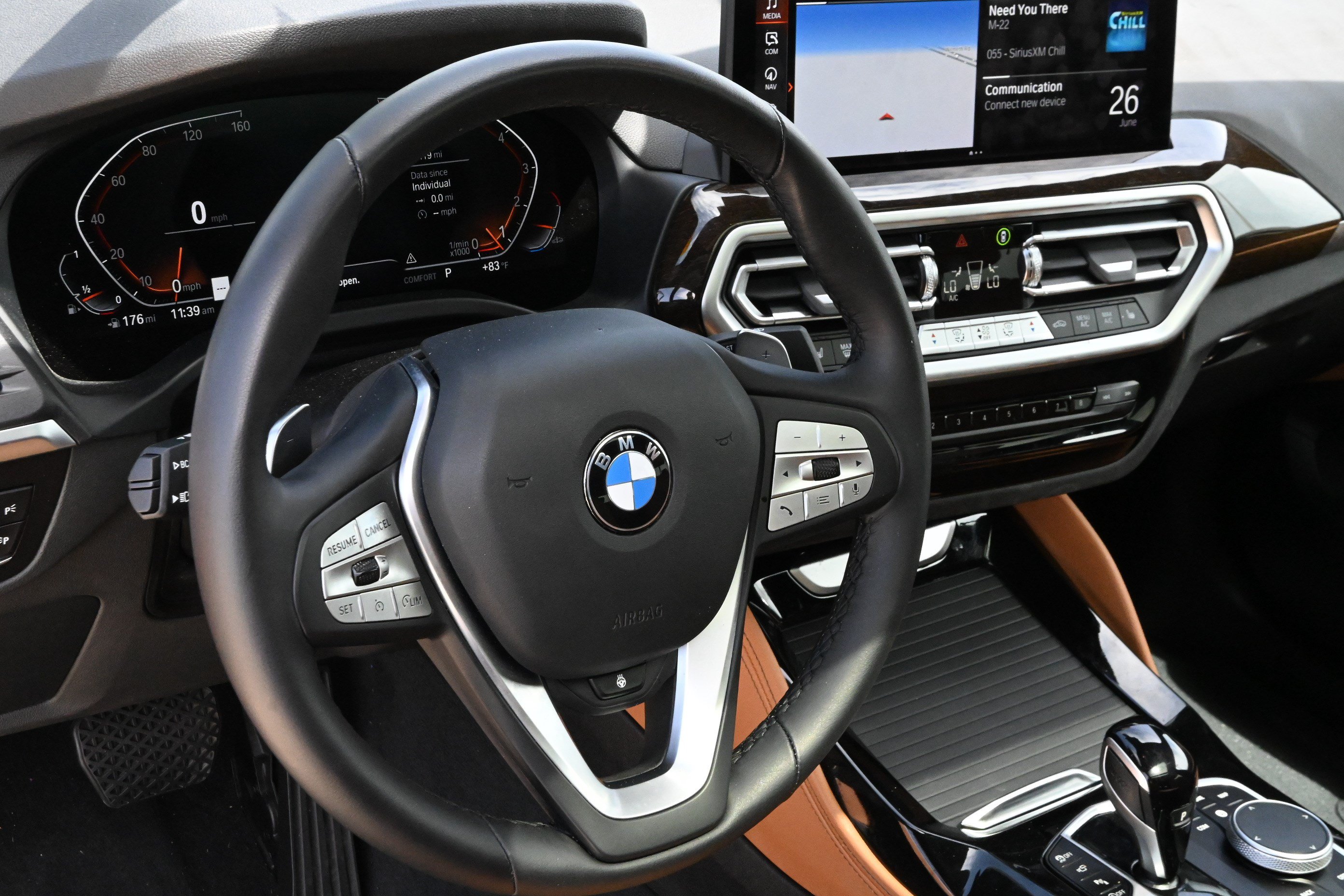Certified 2025 BMW X4 xDrive30i AWD/4WD image 14