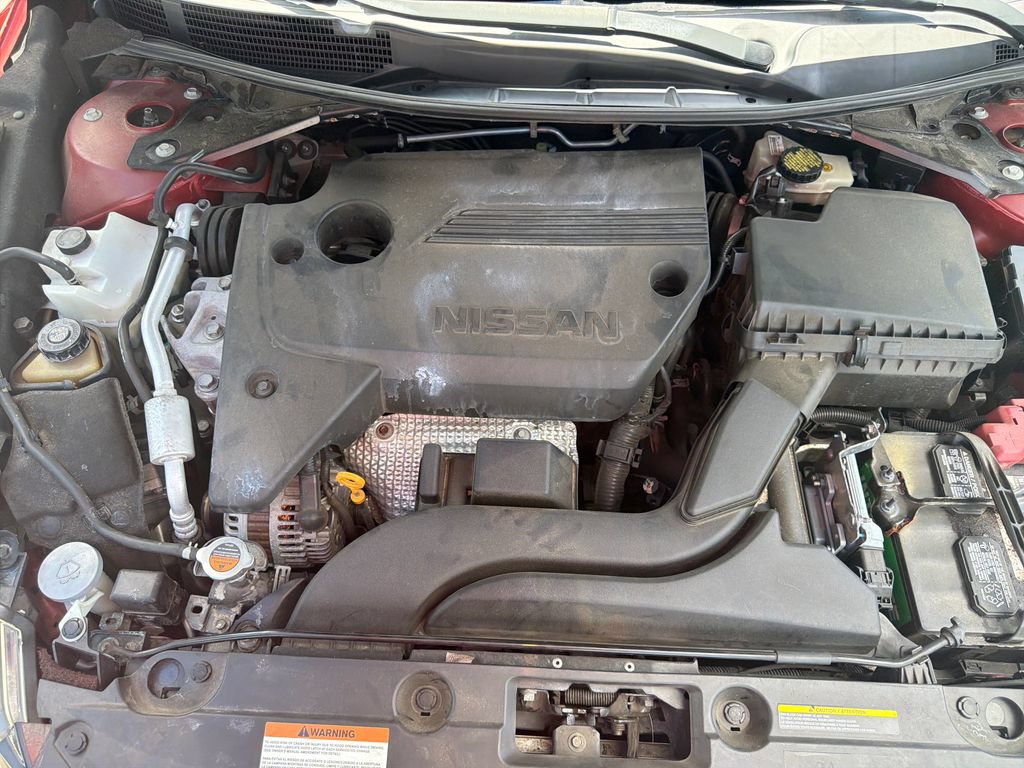 Used 2017 Nissan Altima 2.5 SR w/ Midnight Edition Package FWD image 22