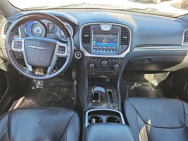 Used 2013 Chrysler 300 C image 8