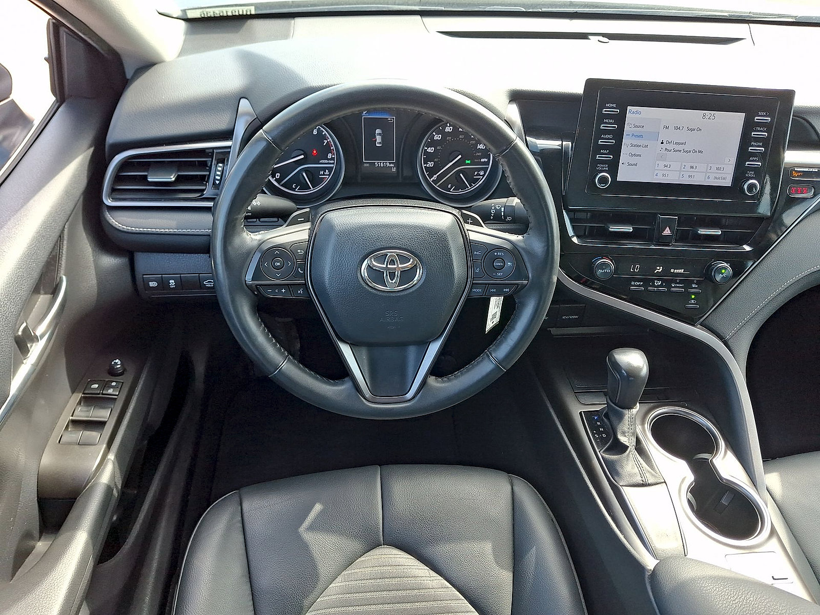 Used 2024 Toyota Camry SE FWD image 21
