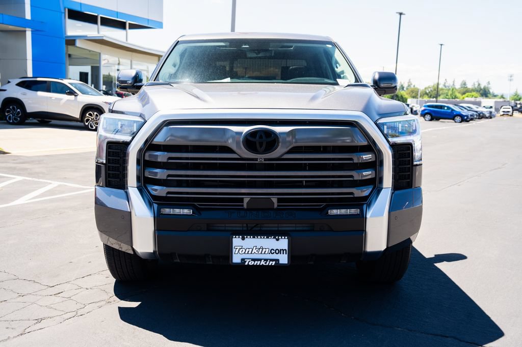 Used 2024 Toyota Tundra Limited AWD/4WD image 7