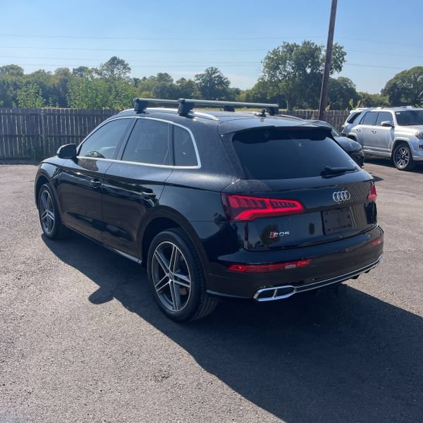 Used 2020 Audi SQ5 Premium Plus w/ Premium Plus Package AWD/4WD image 3