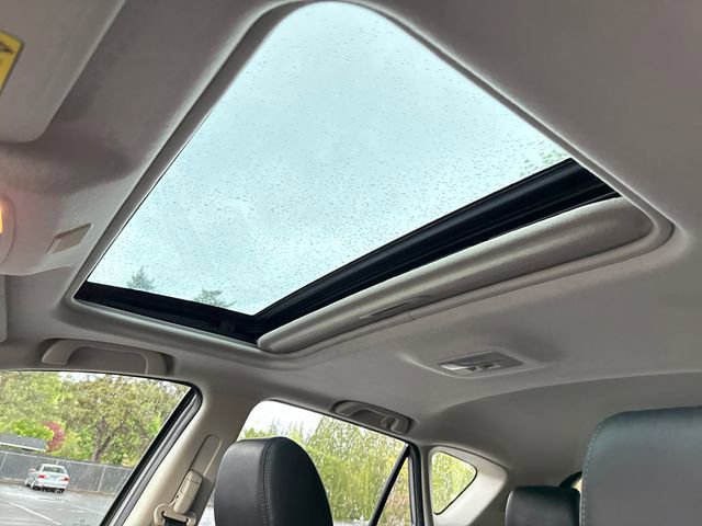 Used 2013 MAZDA MAZDA3 i Grand Touring w/ Tech Pkg FWD image 20