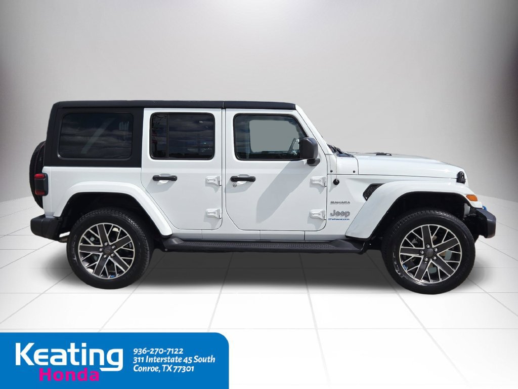 Used 2023 Jeep Wrangler Unlimited Sahara w/ Cold Weather Group AWD/4WD image 9