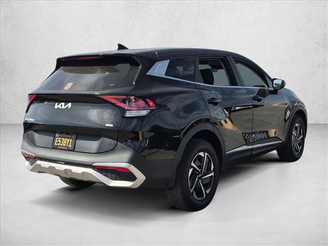 Used 2023 Kia Sportage LX AWD/4WD image 5