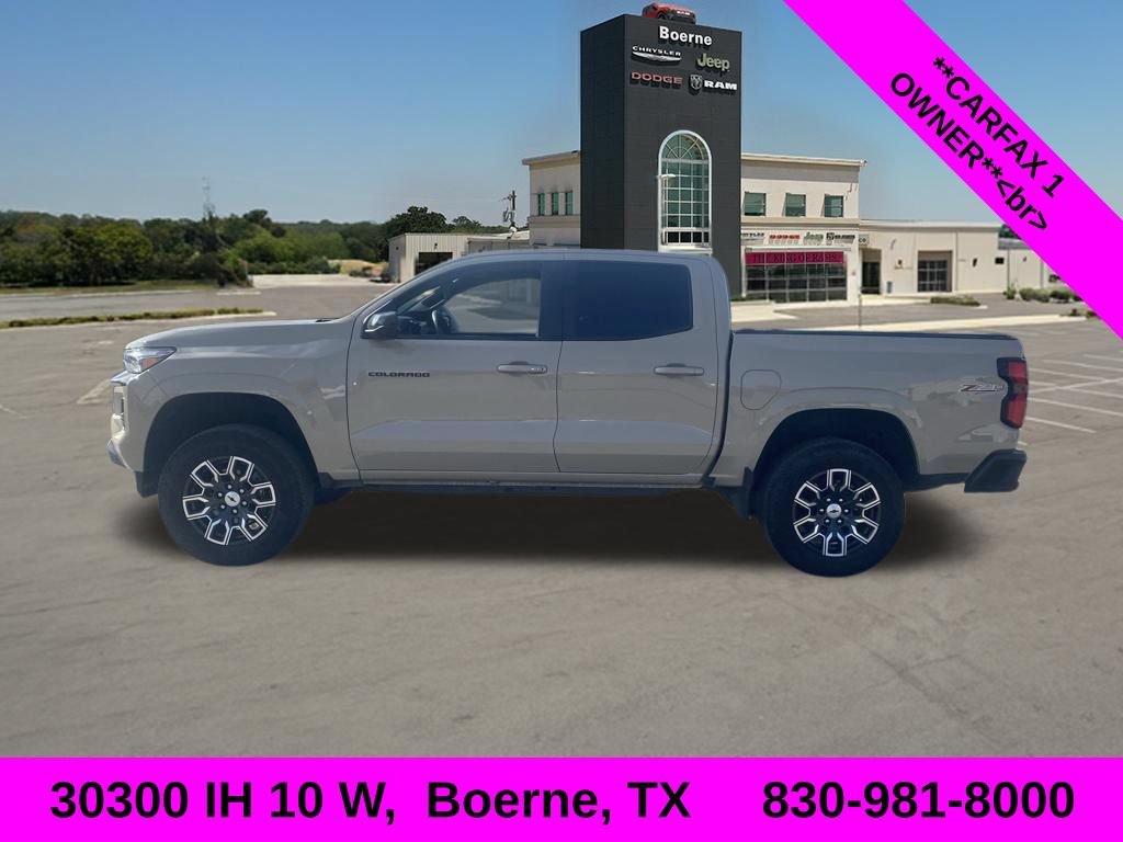 Used 2023 Chevrolet Colorado Z71 w/ Z71 Convenience Package 2