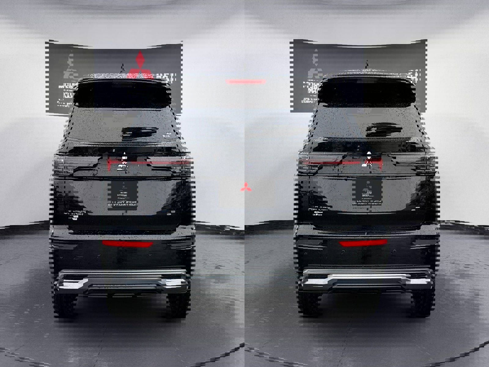 New 2025 Mitsubishi Outlander SE image 4