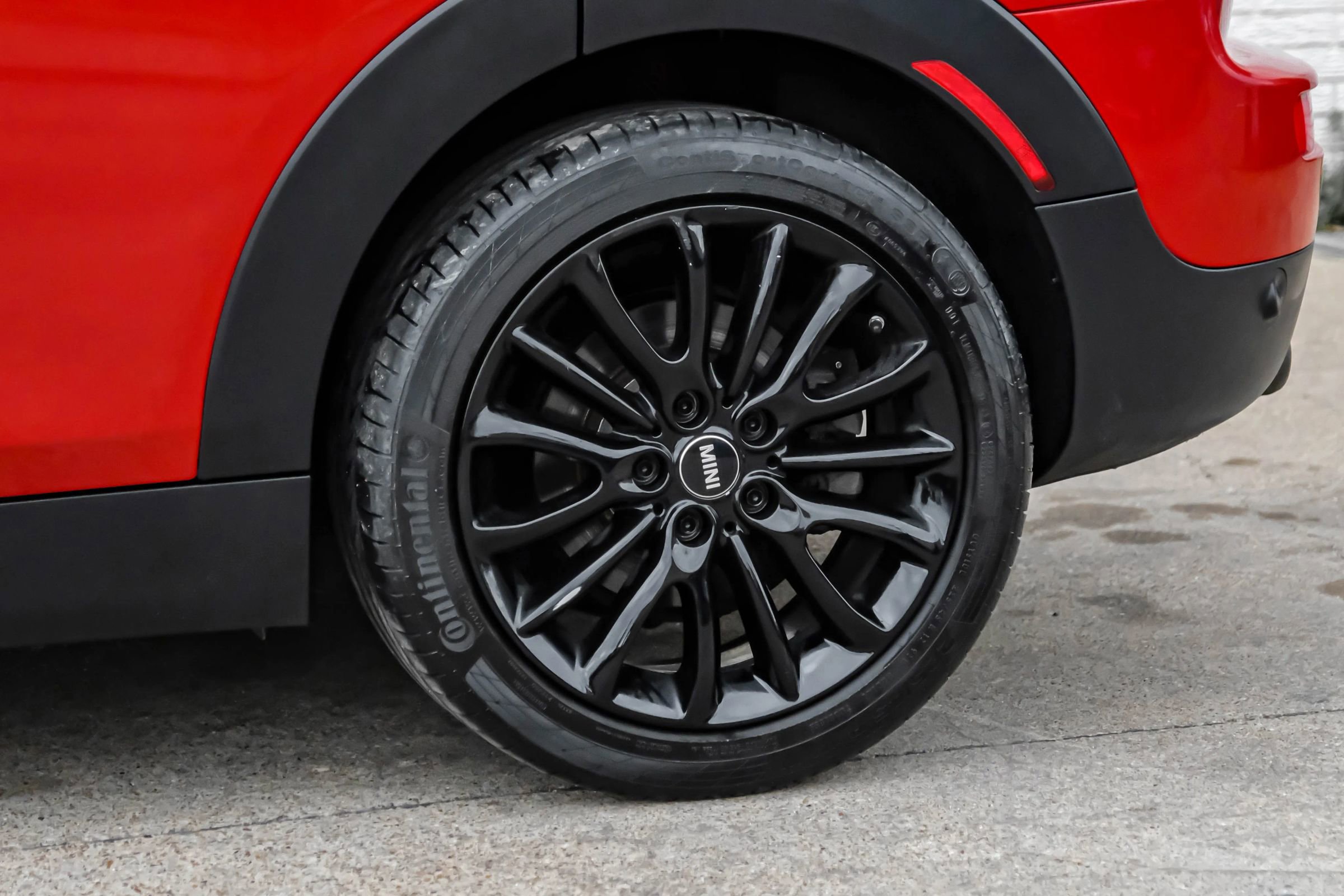 Used 2017 MINI Cooper Clubman ALL4 image 62