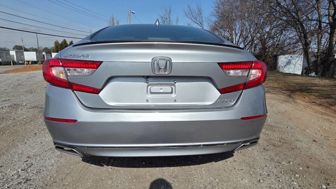 Used 2018 Honda Accord Sport image 5