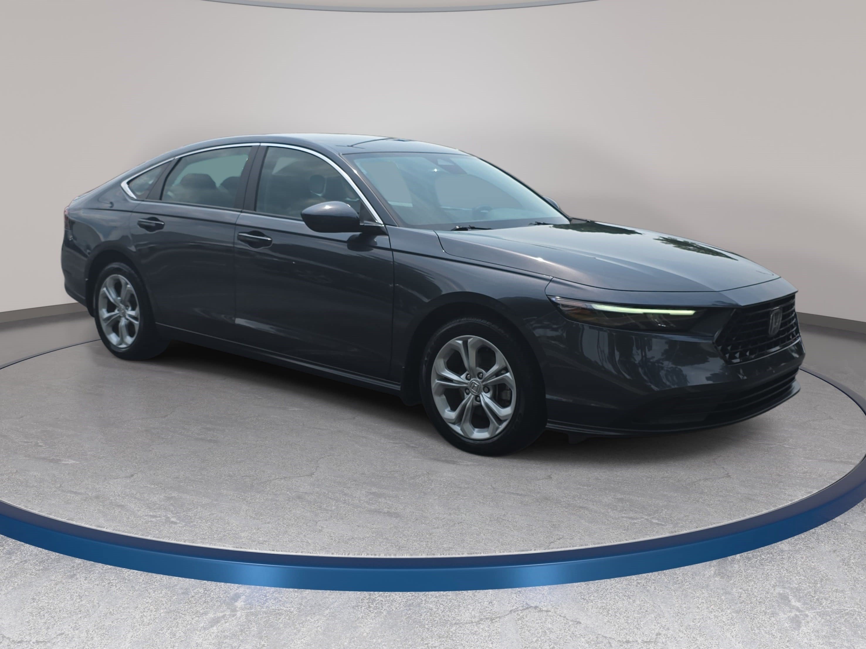 Used 2024 Honda Accord LX image 3