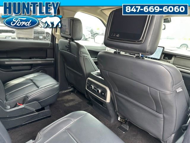 Used 2023 Ford Expedition XLT AWD/4WD image 12