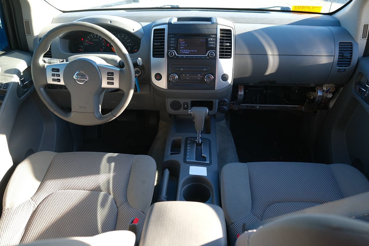 Used 2017 Nissan Frontier SV RWD image 18