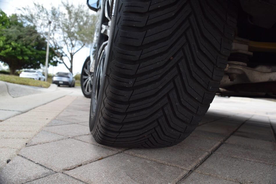 Used 2018 Volvo XC60 T5 Inscription w/ Luxury Seat Package image 85