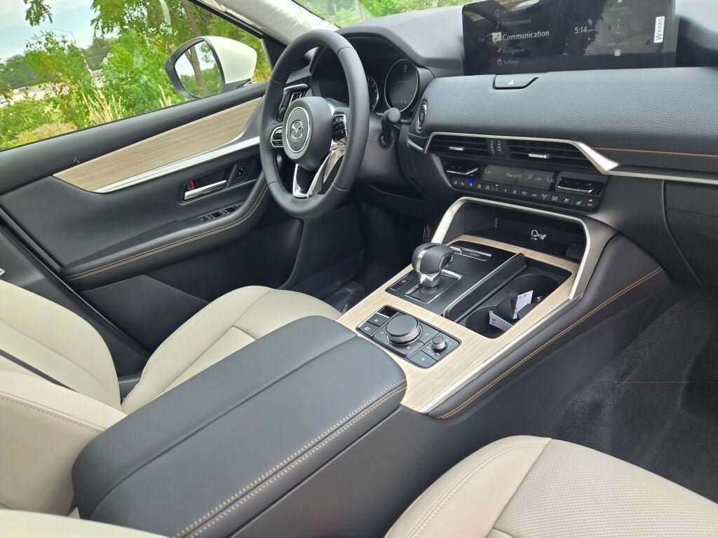 New 2026 MAZDA CX-90 3.3 Turbo w/ Preferred Package AWD/4WD image 6