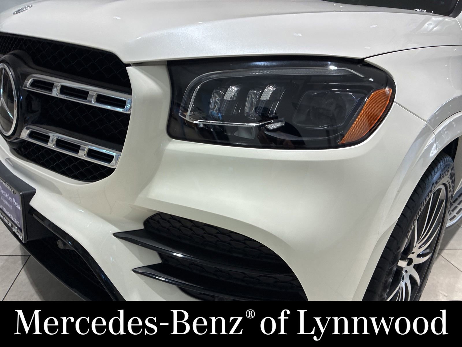 Used 2022 Mercedes-Benz GLS 450 4MATIC w/ AMG Line Exterior image 15