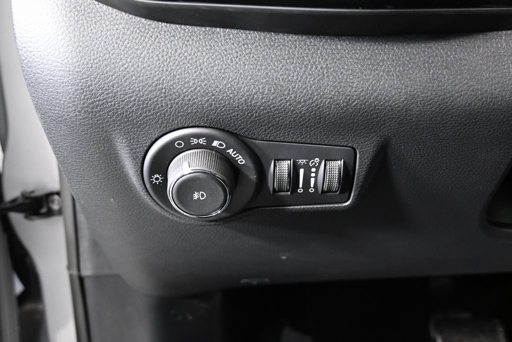 New 2026 Jeep Compass Limited w/ Sun, Sound & Navigation Group image 23