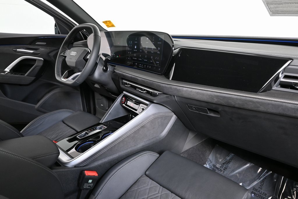 Used 2025 Audi SQ5 Premium Plus image 19