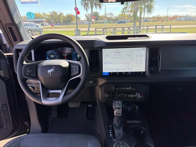 New 2025 Ford Bronco 4-Door image 16