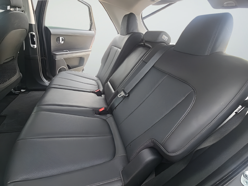 Certified 2023 Hyundai Ioniq 5 SEL w/ Cargo Package AWD/4WD image 18
