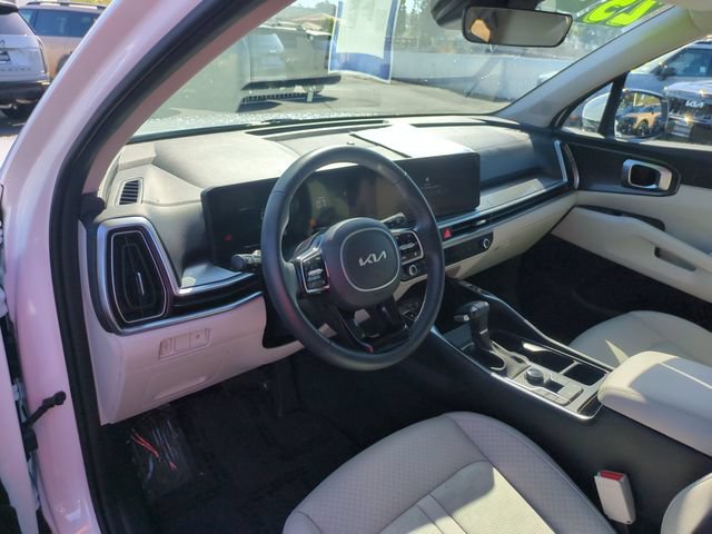 Certified 2025 Kia Sorento S AWD/4WD image 14