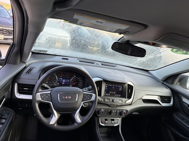 Used 2024 GMC Terrain SLE w/ Driver Convenience Package AWD/4WD image 14