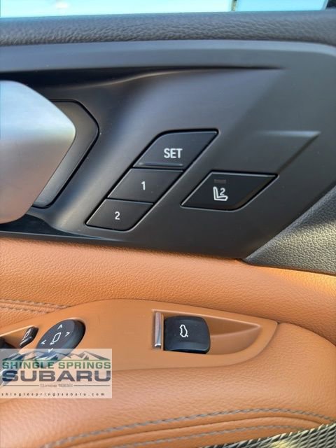 Used 2019 BMW X5 xDrive50i w/ M Sport Package image 51