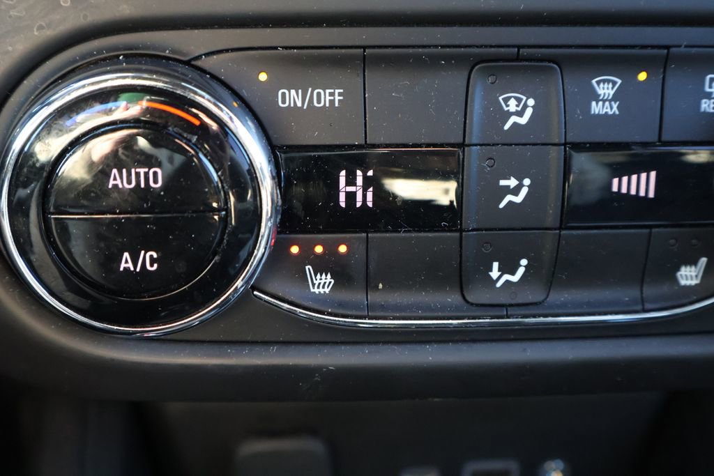 Used 2023 Chevrolet TrailBlazer ACTIV w/ Convenience Package image 24